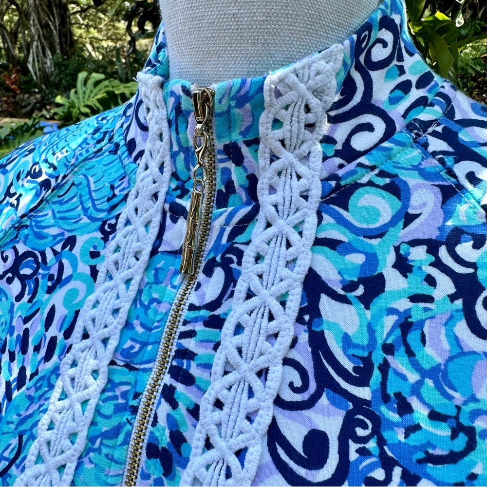 Lilly Pulitzer Janie Popover in Light Aqua spritz. - Picture 6 of 8